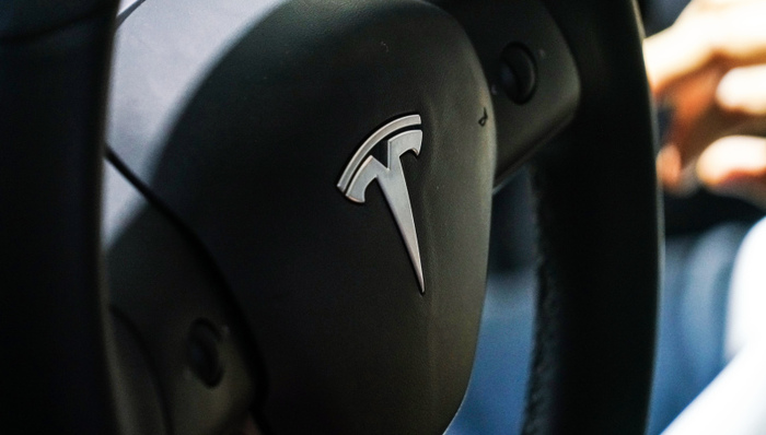 特斯拉,蔚来,理想汽车