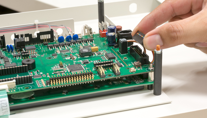 安蒙,Technalysis,techsina,芯片制造,高通公司,芯片设计,芯片供应商,CEO,架