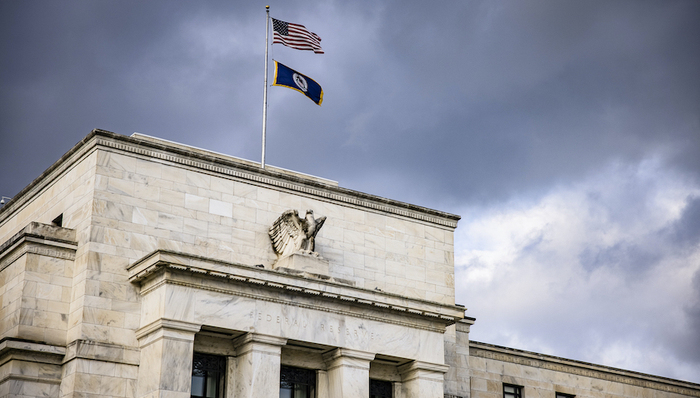 如何理解美联储、黄金和美元丨财富书单①