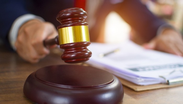 资本市场里程碑事件!中国首单证券纠纷特别代表人诉讼落地,正中珠江会计所被连带起诉