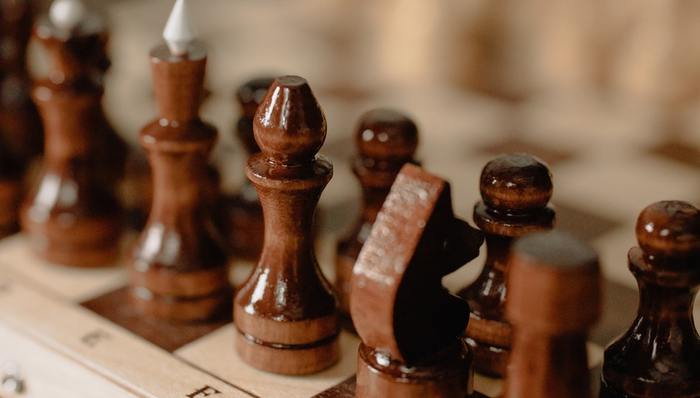 盈利困难,用户增长