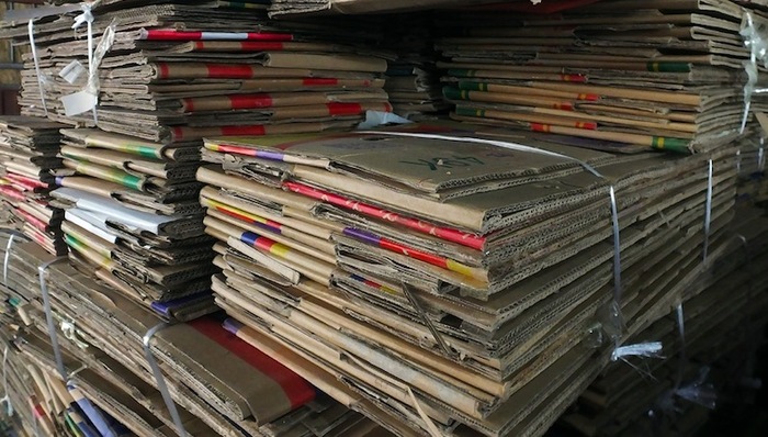 三只松鼠,賣紙箱