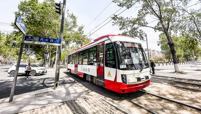 【深度】有轨电车奇观:造价高客流低,地方政府仍趋之若鹜