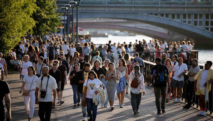 欧洲社会,新冠肺炎