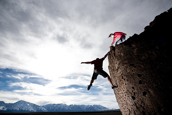 中信證券,券商,增持