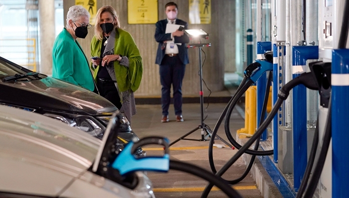 拜登,清洁能源,汽车