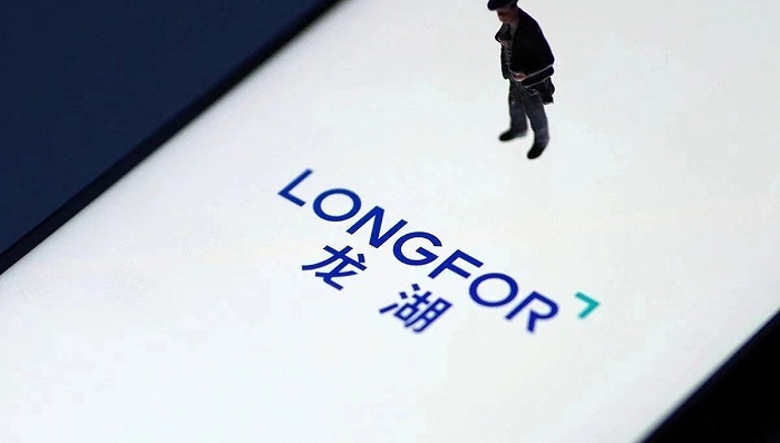 龙湖保持稳健发展,冠寓业务今年实现盈利