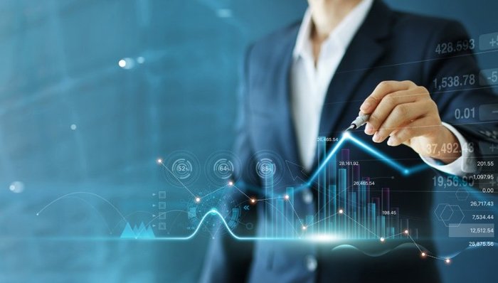 东鹏饮料,张坤,易方达,傅友兴