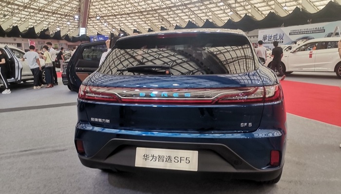 华为汽车,电动汽车