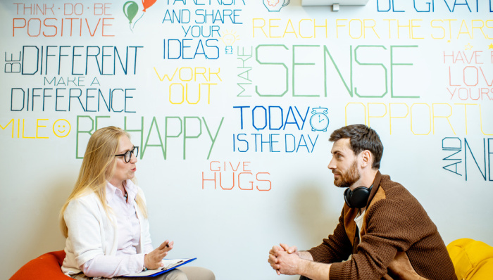 估值超50亿美元，这家美国心理健康独角兽怎么做到的？|海外商业观察