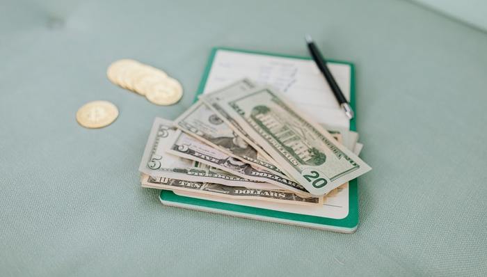 寶盈基金,可轉(zhuǎn)債債券,投資收益