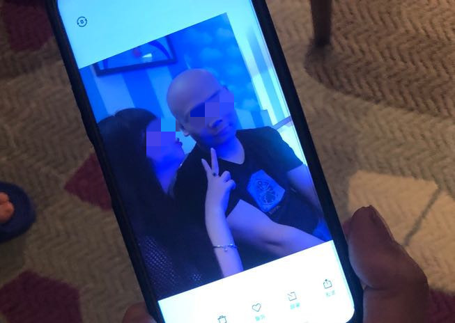 东航MU5735坠机第三天:搜救仍在继续,部分家属抵达事发地