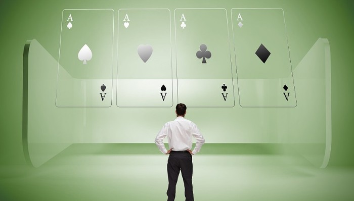 5000億光伏豪賭①：硅料巨頭大擴產(chǎn)，過剩已成定局？