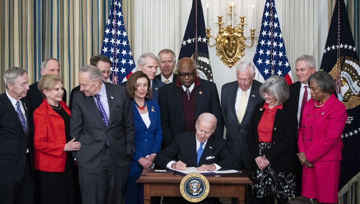 權(quán)力游戲,歐洲經(jīng)濟(jì)