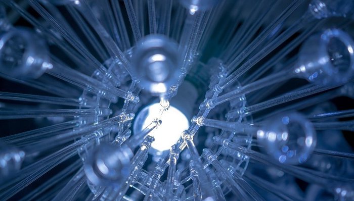 民爆光電，現(xiàn)金分紅，資金流水，對賭上市