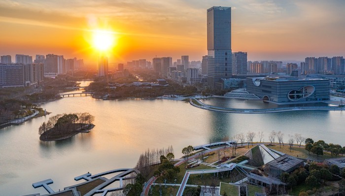 上海,五个新城,导入,功能性事项,潮涌浦江,投资
