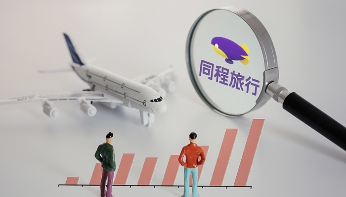 同程旅行推出“燃油消消卡”,挑战“机票刺客”