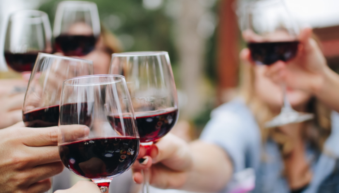 國(guó)產(chǎn)葡萄酒,海外市場(chǎng),高端化