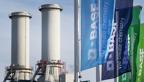 巴斯夫,投資,化工