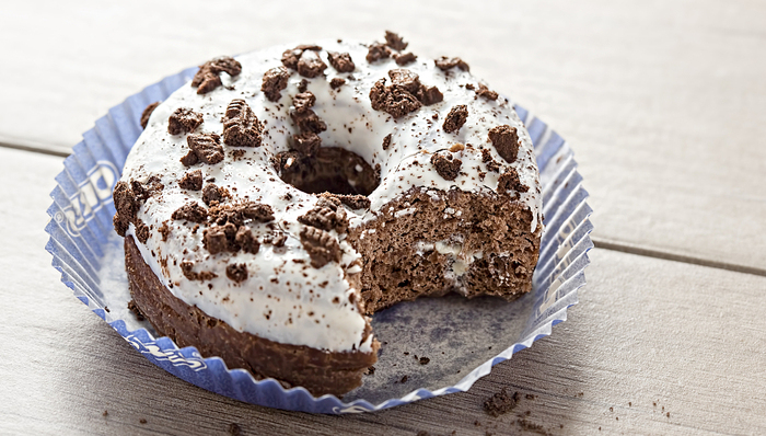 光賣餅干還不夠，億滋加大力度“做蛋糕”