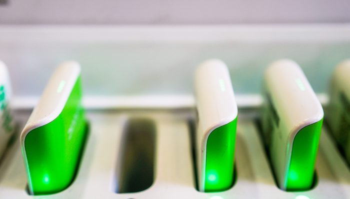 漲價,虧損,共享充電寶