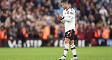 世界杯期间抢镜:曼联官宣C罗离队,大巴黎迎新股东