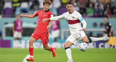 世界杯16强产生:五大洲球队首次齐聚,亚洲三席创历史最佳