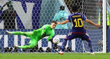 世界杯早报 | “亚洲双雄”落败,1/4决赛巴西、克罗地亚会师