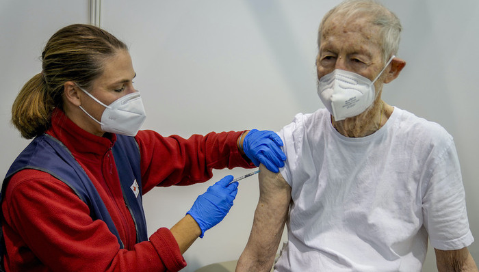 歐洲社會(huì),新冠肺炎