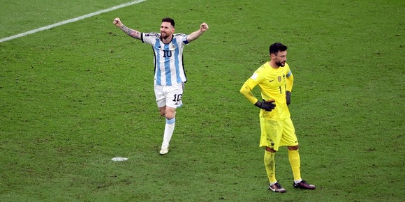 梅西封王!阿根廷点球大战击败法国,时隔36年再夺世界杯冠军