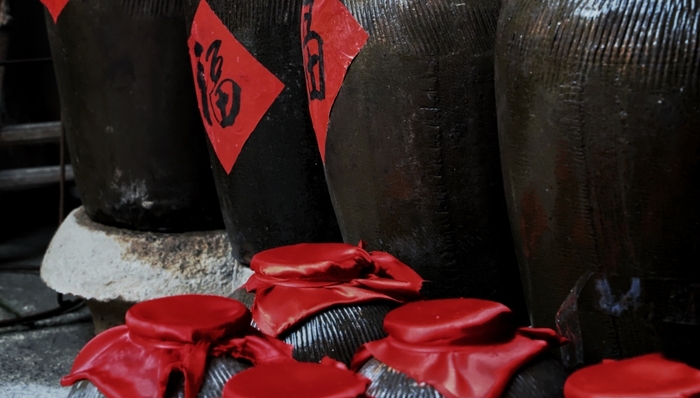 上市公司,巖石股份,跨界,白酒,業(yè)績