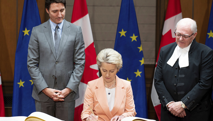 權(quán)力游戲,經(jīng)濟(jì)世界觀,天下故事