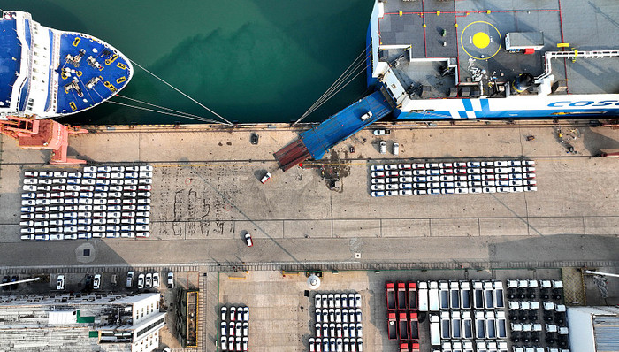 汽車出海，比亞迪，奇瑞，上汽，汽車運(yùn)輸船，出口
