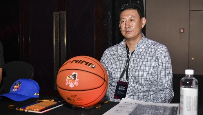 “假球”高挂热搜第一,篮协要求调查上海江苏季后赛