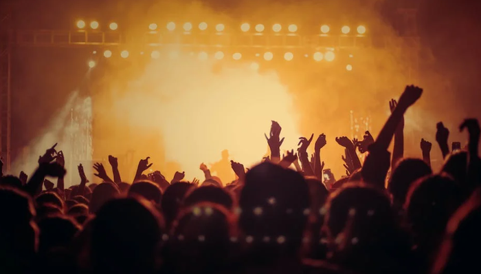 淄博,燒烤,音樂(lè)節(jié),旅游行業(yè),