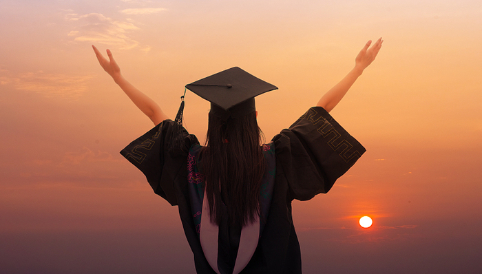 硕博士毕业生人数超本科生，名校硕士面临就业困境