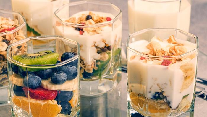 現(xiàn)制酸奶,新茶飲,智商稅,社交平臺(tái),奶茶品牌,