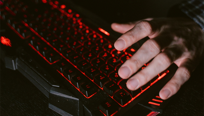 手游電競,資本市場,上市公司,雷神科技,業(yè)績,股價