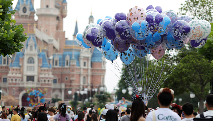 迪士尼;抖音;旅游