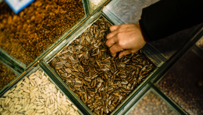 洽洽食品,瓜子,營(yíng)收,