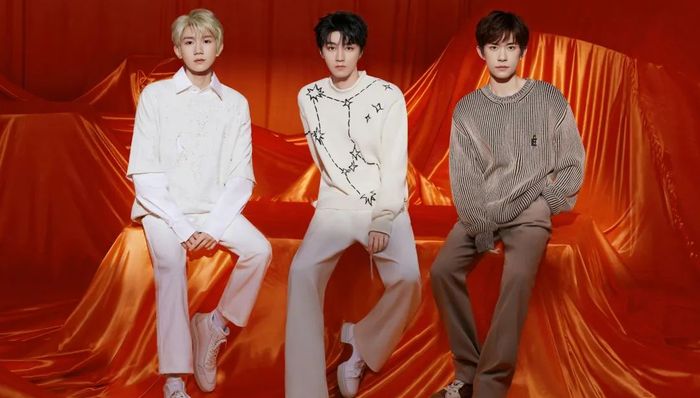 电厂 | TFBOYS,一个超级偶像产品走向停服