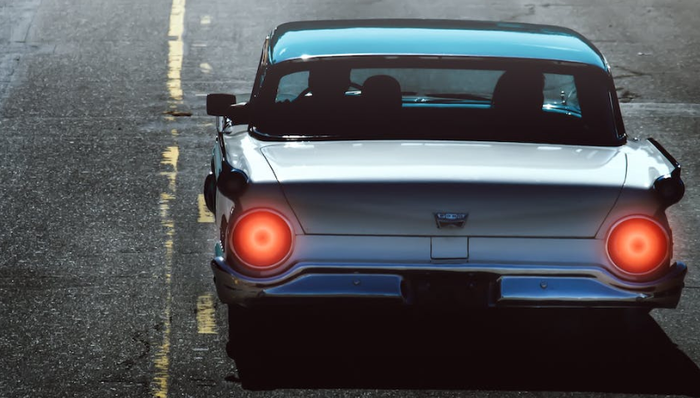 破產(chǎn)重組,龐大集團(tuán),負(fù)債,監(jiān)管,