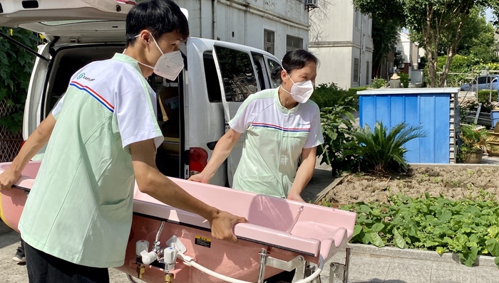 老龄化,上门助浴,养老服务,长护险,爱志万