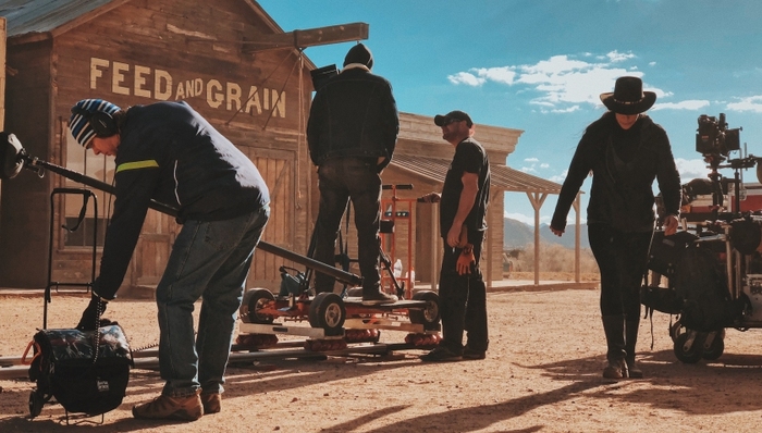 影視產(chǎn)業(yè),留學中介,商業(yè)模式