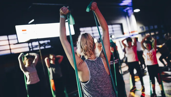 普拉提,健身,消費,瑜伽,白領(lǐng)