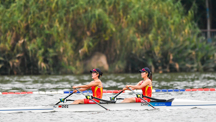 首金诞生!邹佳琪、邱秀萍夺杭州亚运会女子轻量级双人双桨冠军