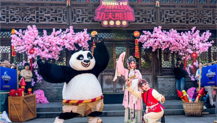 北京环球度假区跨区域联动乌镇戏剧节,助力本土原创戏剧发展 | 文旅快报