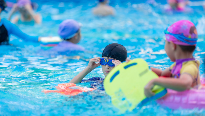 教育,游泳