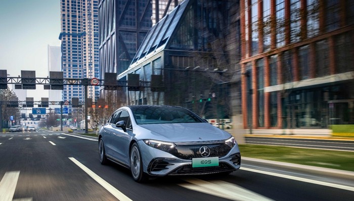 延續(xù)品牌經(jīng)典，賦予智能靈魂，梅賽德斯-奔馳純電EQS重塑豪華純電標(biāo)準(zhǔn)