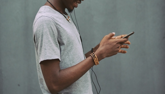 非洲,智能手機(jī),傳音控股,業(yè)績,小米